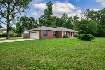 121 Dogwood Lane, Crestview, FL 32536 - Photo 3