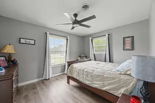 108 NW Sotir St, Fort Walton Beach, FL 32548 - Photo 17