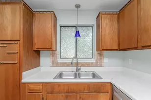 115 NE Hughes St, Fort Walton Beach, FL 32548 - Photo 15