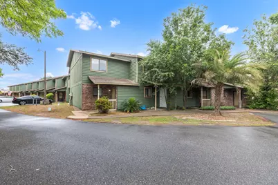 115 NE Hughes Street #D2, Fort Walton Beach, FL 32548 - Photo 3
