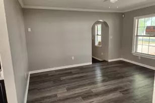 24 NW Robinwood Dr, Fort Walton Beach, FL 32548 - Photo 11