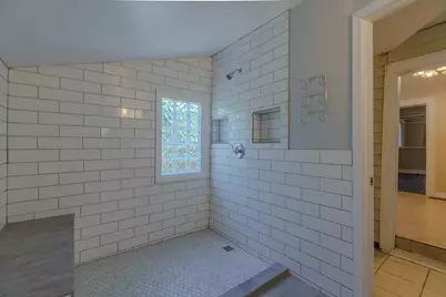 517 N Alcaniz Street, Pensacola, FL 32501 - Photo 9