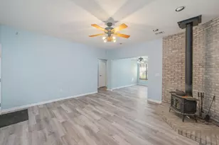 1895 4 Wheel Dr, Baker, FL 32531 - Photo 9