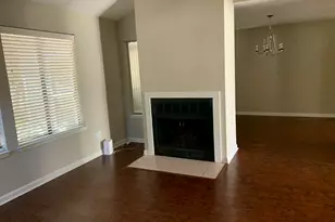 900 Bay Dr, Niceville, FL 32578 - Photo 9