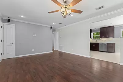 412 Detroit Avenue, Valparaiso, FL 32580 - Photo 5