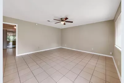 122 Jamestown Avenue, Fort Walton Beach, FL 32547 - Photo 3