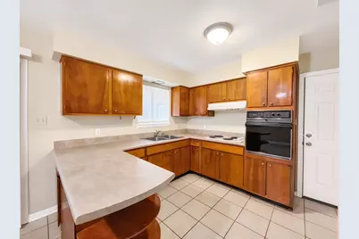 122 Jamestown Avenue, Fort Walton Beach, FL 32547 - Photo 5