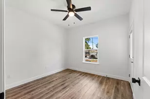 910 Barrow St, Fort Walton Beach, FL 32547 - Photo 17