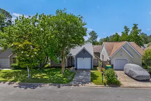 3022 Yorktown Cir, Fort Walton Beach, FL 32547 - Photo 5