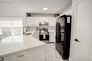 3022 Yorktown Cir, Fort Walton Beach, FL 32547 - Photo 9