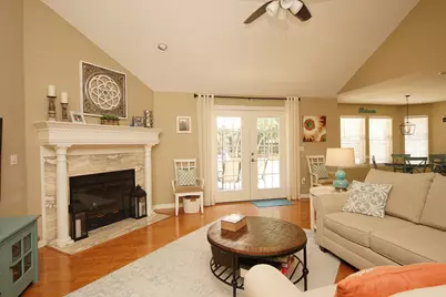1654 Parkside Circle, Niceville, FL 32578 - Photo 7