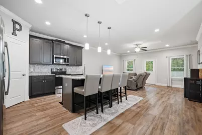 2267 Janet Street, Navarre, FL 32566 - Photo 11
