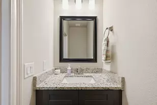 2267 Janet St, Navarre, FL 32566 - Photo 9