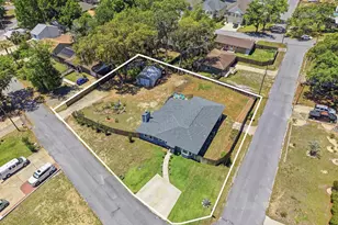 307 Anchors Pl, Niceville, FL 32578 - Photo 9