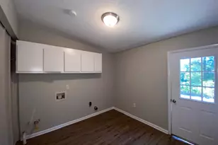 208 20th St, Niceville, FL 32578 - Photo 15