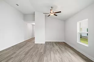 664 Alleyoak Ln, Freeport, FL 32439 - Photo 7