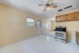 2100 W Norwood Dr, Panama City, FL 32405 - Photo 9