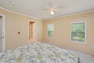 203 W Picasso Cir, Defuniak Springs, FL 32433 - Photo 13