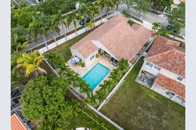 1102 Hickory Way, West Hollywood, FL 00N/A - Photo 31