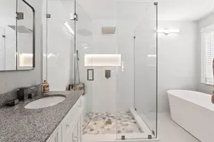 1102 Hickory Way, West Hollywood, FL 00N/A - Photo 17