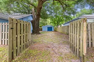 213 Cadillac Ave, Niceville, FL 32578 - Photo 43