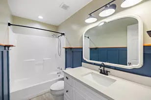 213 Cadillac Ave, Niceville, FL 32578 - Photo 31