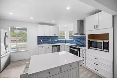 213 Cadillac Avenue, Niceville, FL 32578 - Photo 7