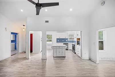 213 Cadillac Avenue, Niceville, FL 32578 - Photo 5