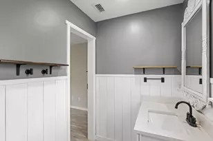 213 Cadillac Ave, Niceville, FL 32578 - Photo 25