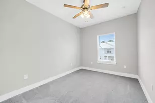 350 Date Palm Ln, Freeport, FL 32439 - Photo 19