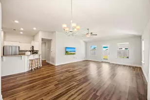 232 Baycliff Dr, Crestview, FL 32536 - Photo 11