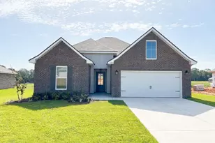 5908 Luckenbach Ln, Crestview, FL 32539 - Photo 1