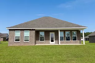 5908 Luckenbach Ln, Crestview, FL 32539 - Photo 23