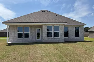 5906 Luckenbach Ln, Crestview, FL 32539 - Photo 15