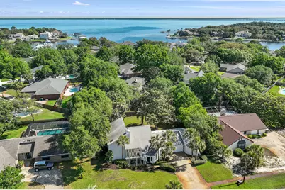 90 W Country Club Drive, Destin, FL 32541 - Photo 31