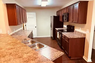 594 Hunters Ridge Rd, Defuniak Springs, FL 32433 - Photo 5