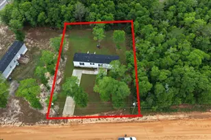 45 Royal Palm Ave, Defuniak Springs, FL 32433 - Photo 1