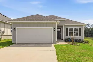 201 Lyla Ln, Crestview, FL 32539 - Photo 1