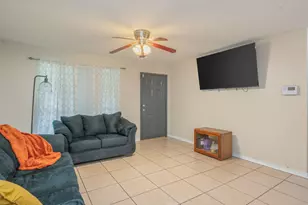 834 McDonald St, Crestview, FL 32536 - Photo 5
