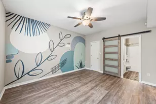 1501 N Partin Dr, Niceville, FL 32578 - Photo 15