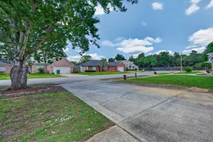 873 Brande Ct, Shalimar, FL 32579 - Photo 61
