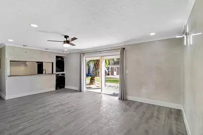 402 Marshall Court #UNIT 01, Fort Walton Beach, FL 32548 - Photo 3