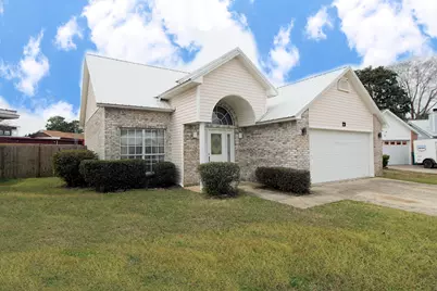 23 Ruby Circle, Mary Esther, FL 32569 - Photo 1