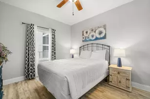 9860 S Thomas Dr, Panama City Beach, FL 32408 - Photo 19