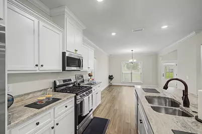 4144 Grassy Run Street, Milton, FL 32583 - Photo 9