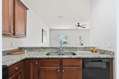8862 Brown Pelican Circle, Navarre, FL 32566 - Photo 25