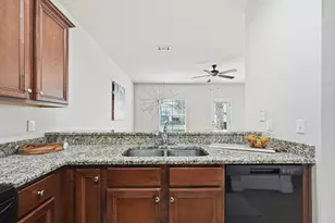 8862 Brown Pelican Cir, Navarre, FL 32566 - Photo 25