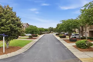 8862 Brown Pelican Cir, Navarre, FL 32566 - Photo 63