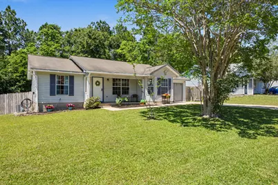 226 Southview Drive, Crestview, FL 32536 - Photo 1