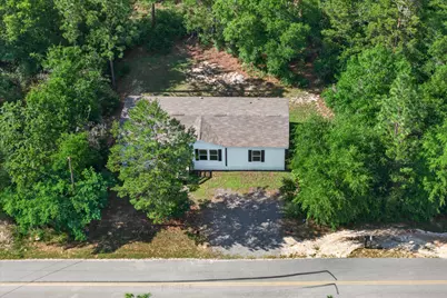 158 W Violet Lane, Defuniak Springs, FL 32433 - Photo 5